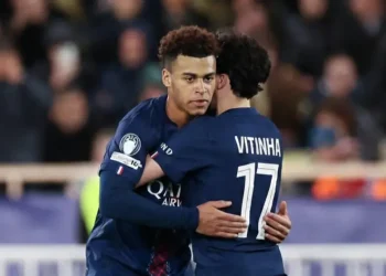 PSG remonta en Monaco y encarrila su pase a octavos de Champions