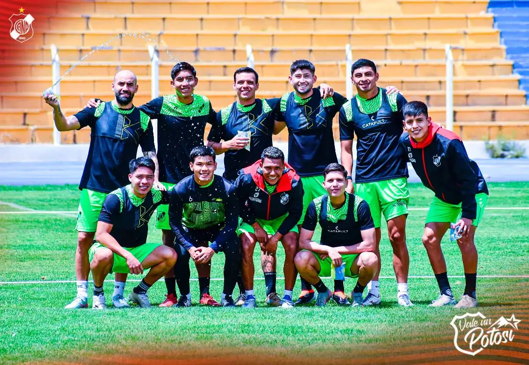 Nacional da exigente examen ante Botafogo en Potosí
