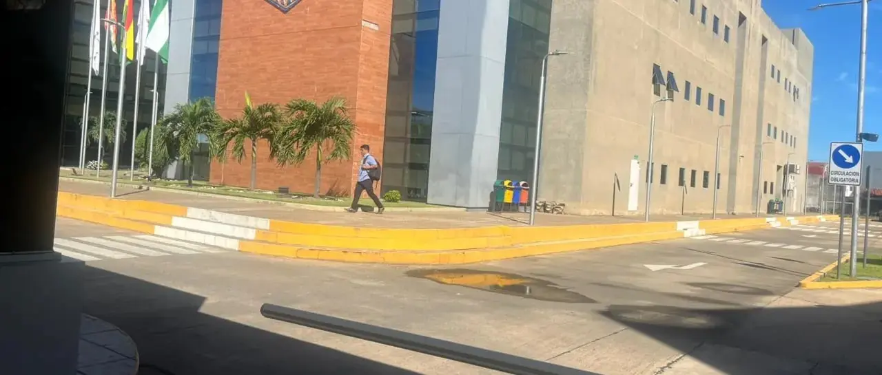 Fiscalía secuestra documentos de YPFB por caso Delgadillo