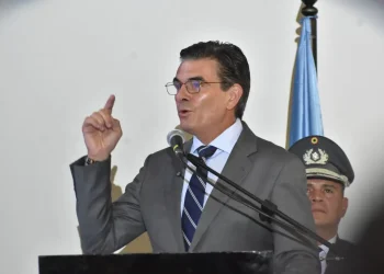 Paz: Este Estado tranca no lo cambias del todo en 100 días