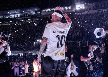 Neymar no descarta retirarse del fútbol a fin de año