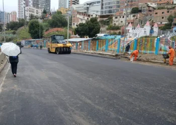 Las obras de la Avenida del Poeta y La Paz están en su fase final. FOTO: GAMLP