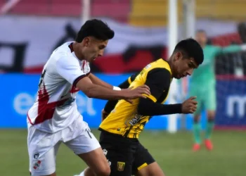 The Strongest-Nacional Potosí, en suspenso por la Libertadores