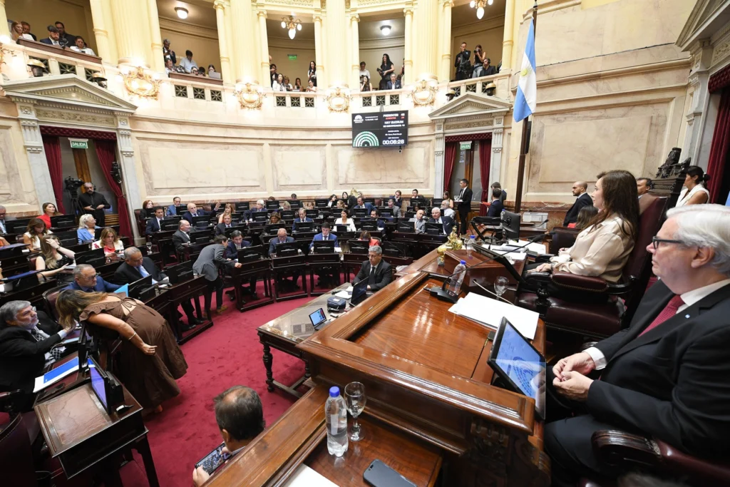 Aprueban reforma laboral de Milei