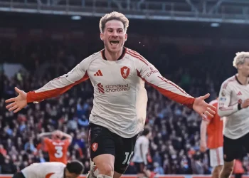 Liverpool y Mac Allister noquean sobre la bocina al Forest (1-0)