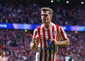 Atlético de Madrid clasifica a octavos con un 4-1 al Brugge