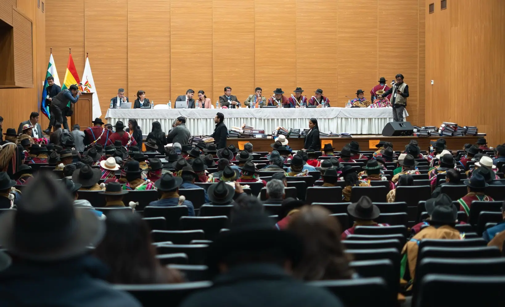 Organizaciones sociales presentan 180 proyectos de forma directa ante ministerios