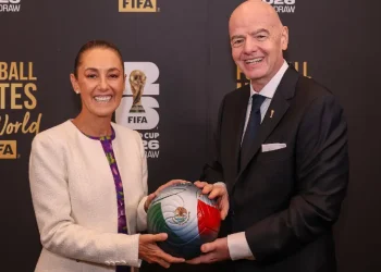 Infantino asegura estar ‘muy tranquilo’ sobre México como sede del Mundial 2026