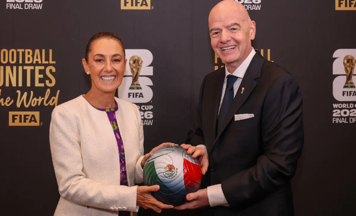 Infantino asegura estar ‘muy tranquilo’ sobre México como sede del Mundial 2026