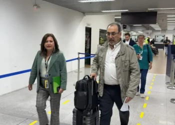 Díaz-Granados llega a Bolivia para reforzar cooperación con la CAF