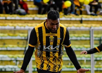 Chávez intima a The Strongest por una deuda de $us 87.000