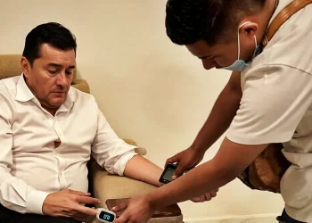 Sale a la luz la primera foto de Jhonny en Palmasola