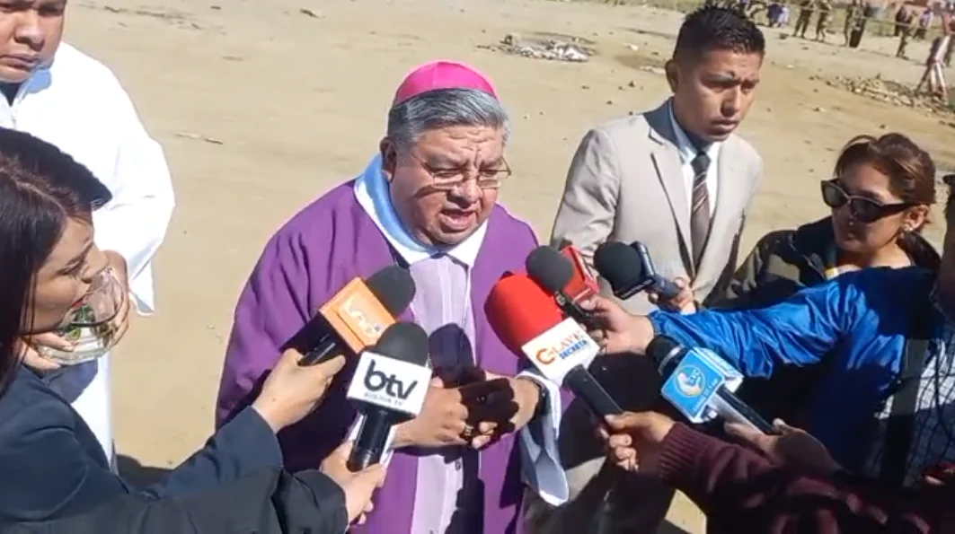 Monseñor Arana lamenta la indiferencia registrada tras el accidente aéreo