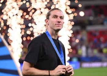 El brasileño Flamengo despide a su entrenador Filipe Luís