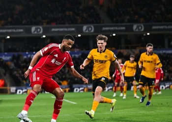 Liverpool sufre dolorosa derrota ante el colista Wolverhampton
