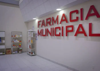 La Alcaldía de El Alto inauguró una farmacia municipal. FOTO: GAMEA