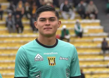 Kiotto Mendoza cuidará el arco de The Strongest ante Nacional Potosí
