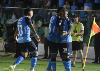 Blooming golea, va a fase de grupos y embolsa $us 900.000