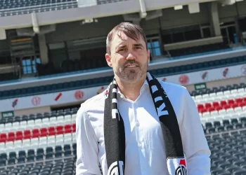 Coudet dice que River Plate debe «resetear y arrancar de cero»