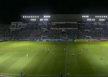 Persisten críticas sobre iluminación del ‘Tahuichi’ en la Sudamericana
