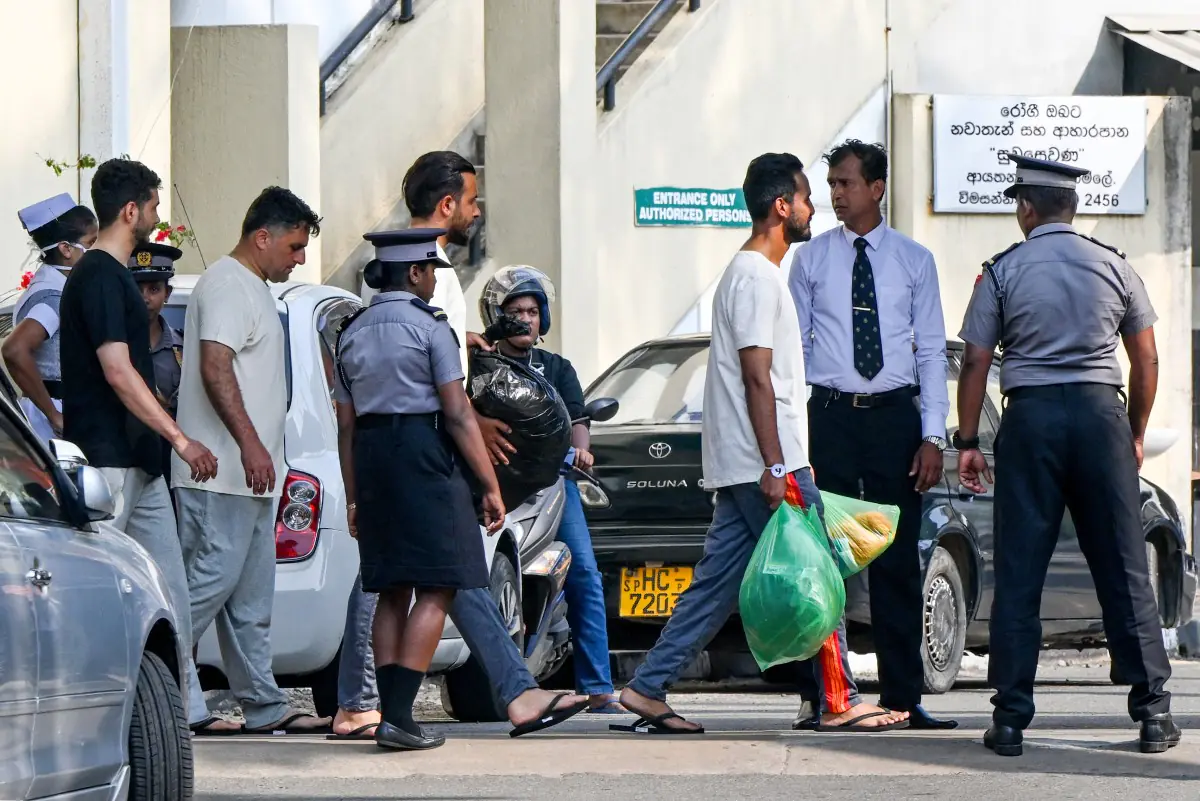 Sri Lanka evacúa barco iraní para evitar que sea hundido