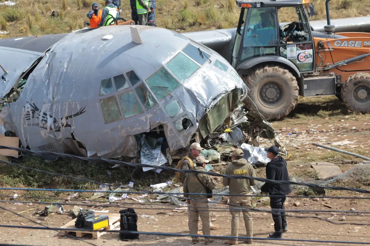 Un avión hércules se accidentó en El Alto el 27 de febrero/APG