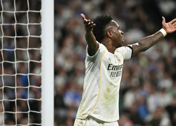 UEFA sanciona al Real Madrid tras el saludo nazi de un aficionado