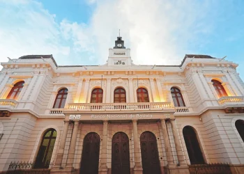 BNB conmemora 154 años creciendo con el país y su gente