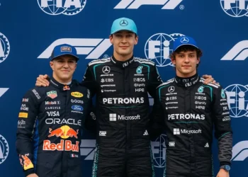 Russell logra la pole position del GP de Australia de Fórmula 1