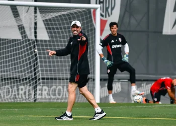 De vuelta a estadios: Coudet abre era en River; Flamengo con Jardim