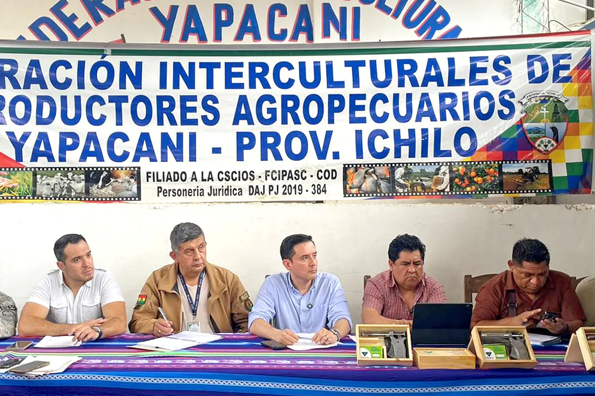 dialogo_yapacaní.jpg