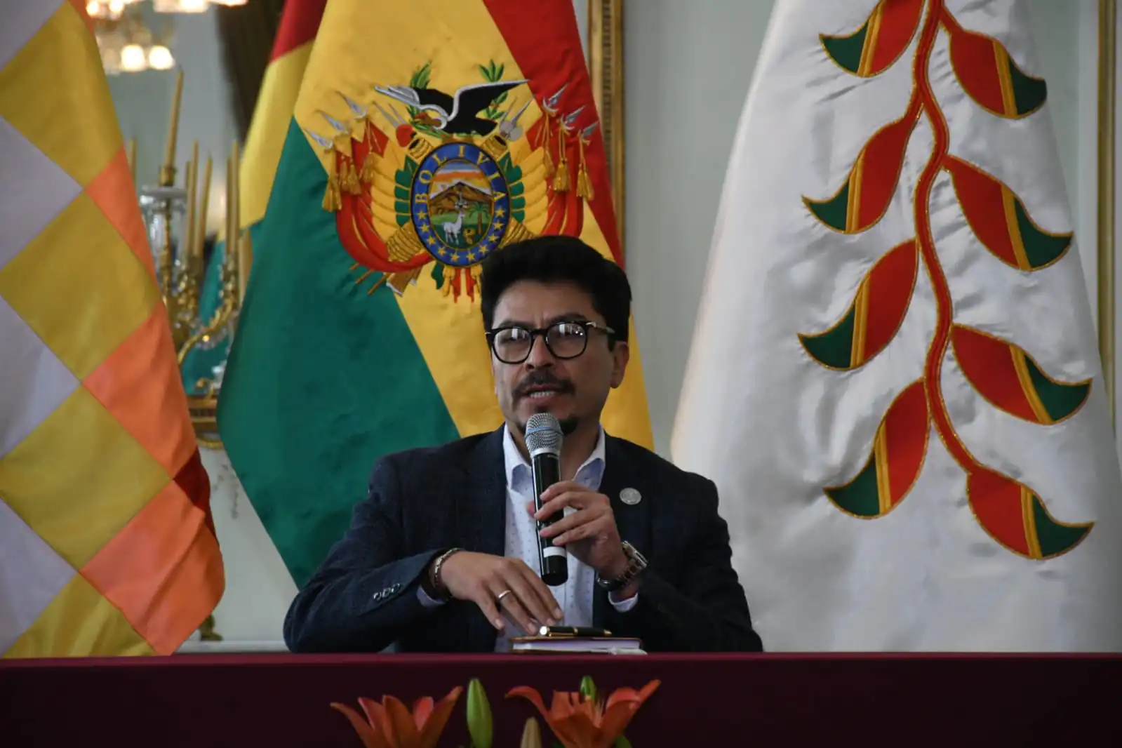 Gobierno trabaja en el perfil de su representación diplomática en EEUU