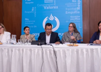 Defensor destaca respaldo de la cooperación en la defensa de derechos humanos