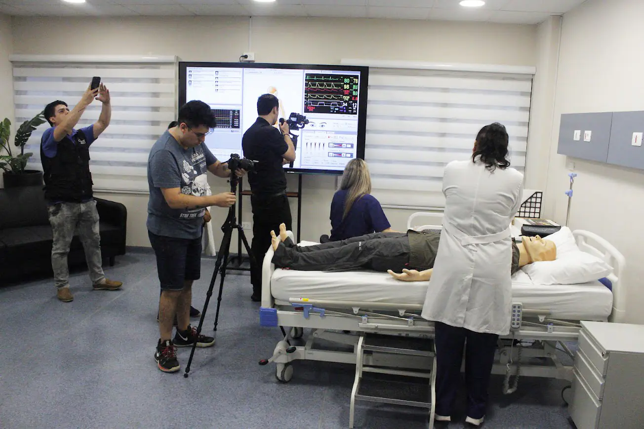 Bolivia hace historia: lidera en toda Latinoamérica la validación de médicos en Brasil, con UDABOL como protagonista