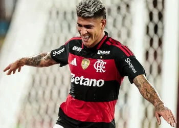 En el debut liguero del DT Léo Jardim, Flamengo vence 2-0 al Cruzeiro