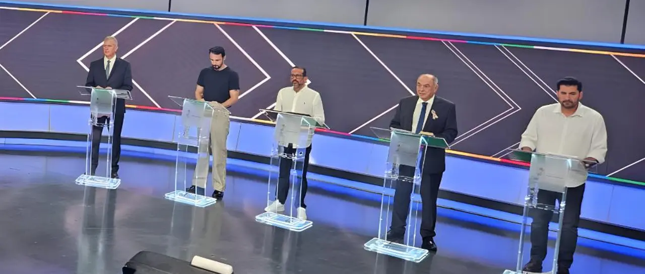 debate