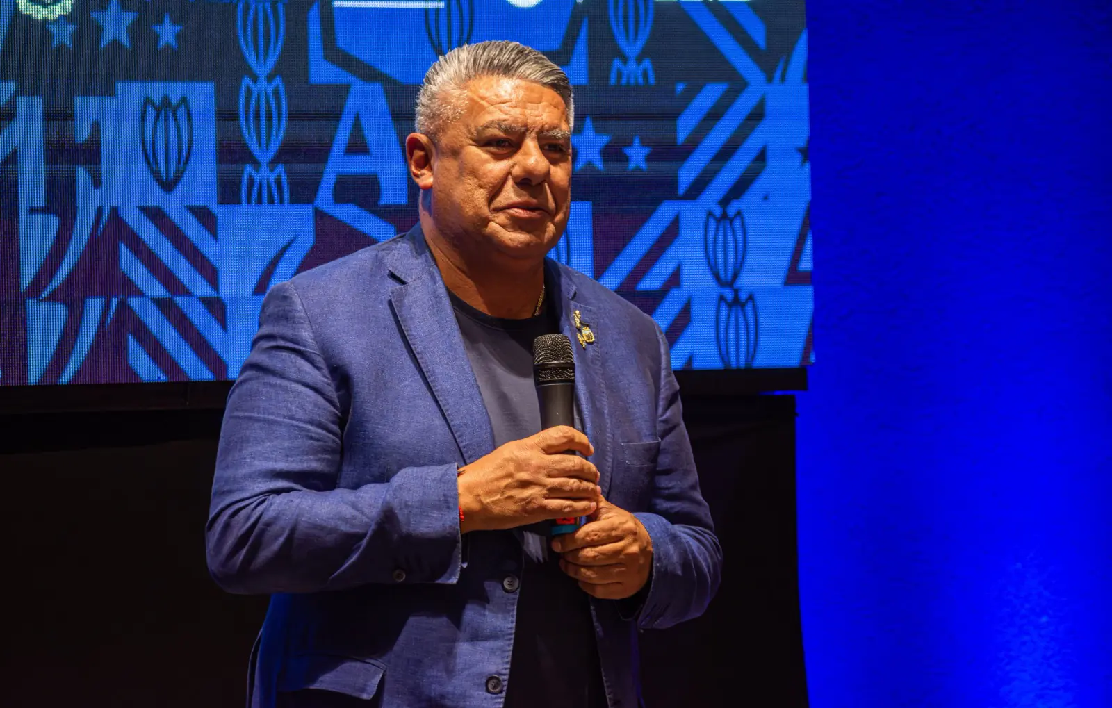 Presidente de AFA comparece en causa por supuesta evasión fiscal