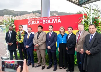 El acto realizado en Mi Teleférico/Emb. de Suiza