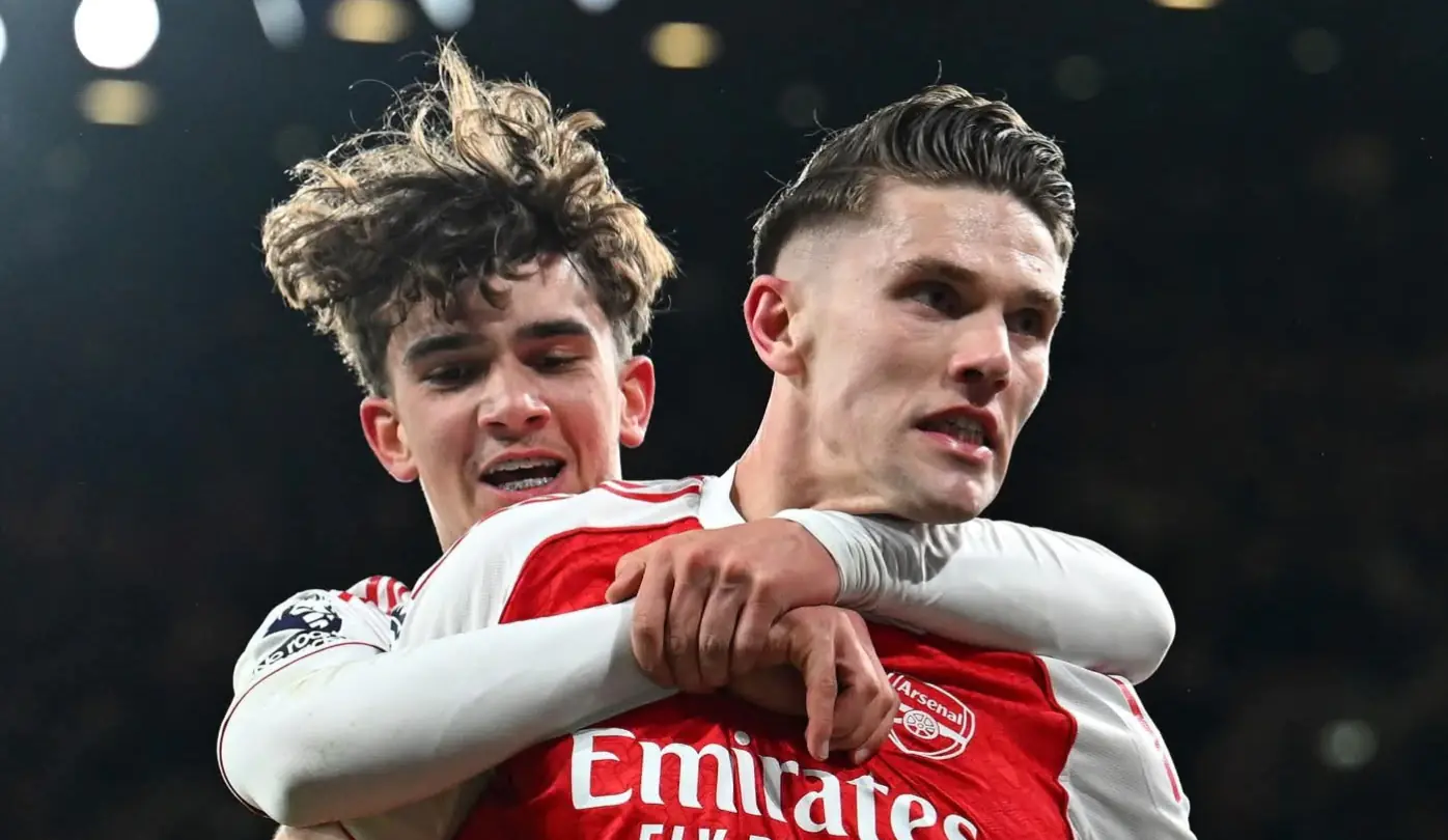 Arsenal acelera hacia el título de la Premier League
