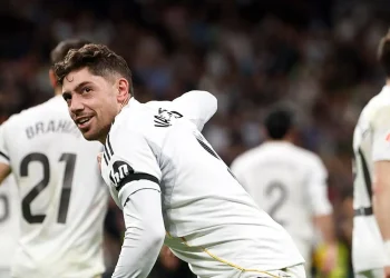 Real Madrid vence 4-1 a Elche con otro gol de Valverde