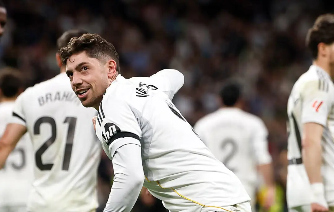 Real Madrid vence 4-1 a Elche con otro gol de Valverde