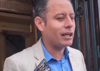 Lara: Si Paz no puede gobernar, que renuncie y me deje ordenar el país