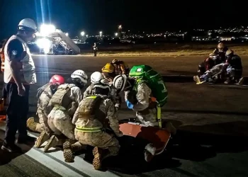 Simulacro: Más de mil personas ponen a prueba la respuesta aeroportuaria en Cochabamba