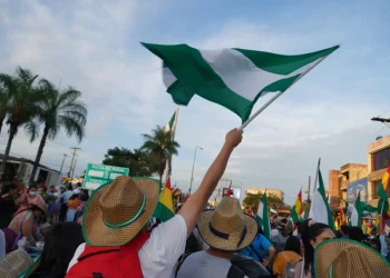 Santa Cruz: confrontar mucho, gobernar poco