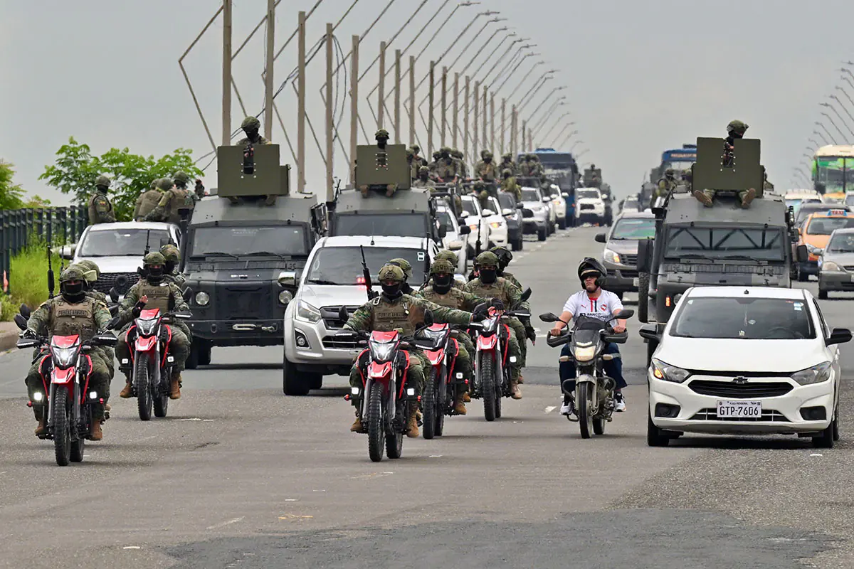 Más de 250 detenidos en Ecuador durante el primer día de toque de queda anticrimen