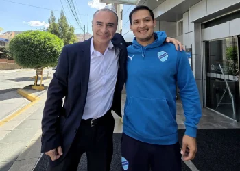 Gómez, candidato presidencial en Bolívar, apunta la autosostenibilidad