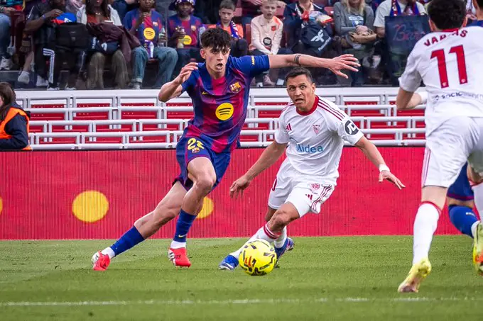 Tras las urnas, el balón decidirá entre Barcelona y Newcastle