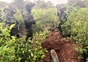 Colombia y Ecuador crean comisión para investigar bomba en Putumayo