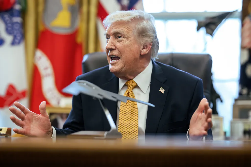 Trump se desmarca de ataque israelí y defiende a Qatar