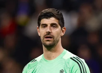 Courtois sufre lesión en el muslo y se perderá duelo ante Bayern